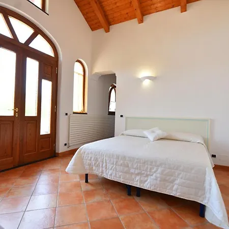 A Due Passi Dalla Costiera 2 Apartment *