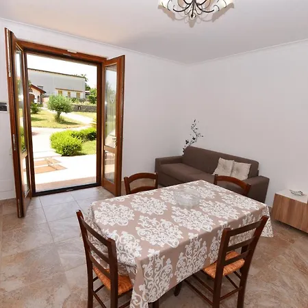 Apartman A Due Passi Dalla Costiera 2 *